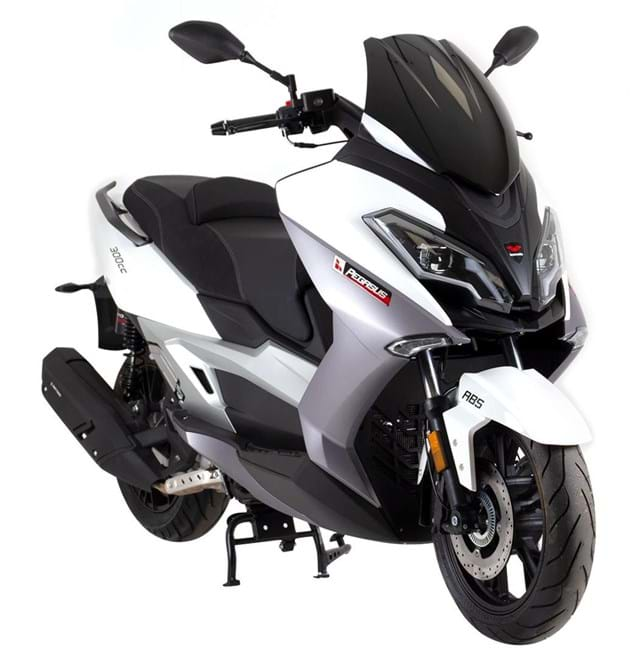 Lexmoto Pegasus 300